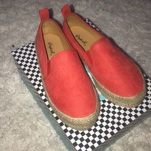 Ladies Flat shoes